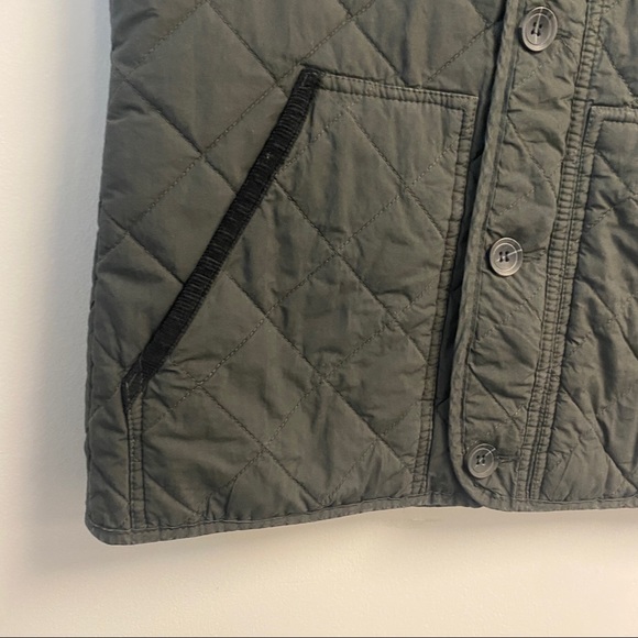 ASOS quilted olive green vest with flannel pocket size XXS - Picture 8 of 13